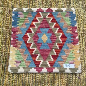 18x18 inches Handwoven Afghan Wool Kilim Cushion, Vegetable Dye Kilim Cushions (306-1.5x1.5ft)